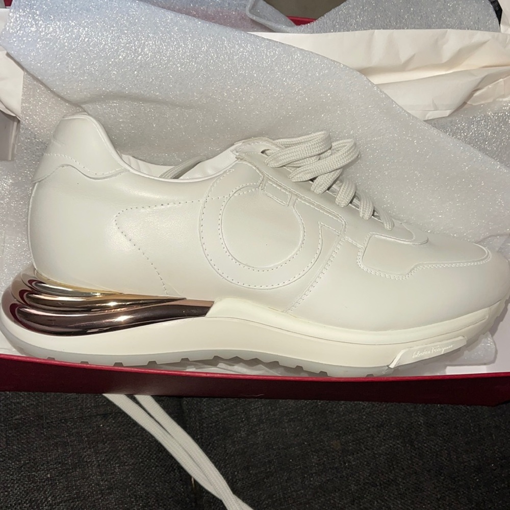 Brand new Salvatore women’s shoes size 10.5.